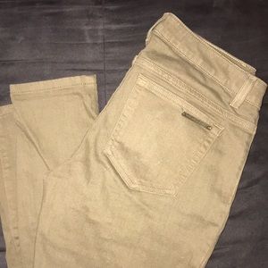 Michael Kohrs olive green denim capris